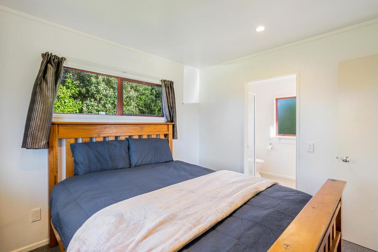 Cottage On Rutherford - Waikanae Holiday Home Exterior foto